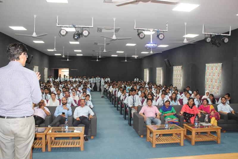 Dolphin PG Institute of BioMedical & Natural Sciences Dehradun Campus and Building photo 2